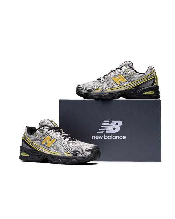 new-balance-740-sea-salt-